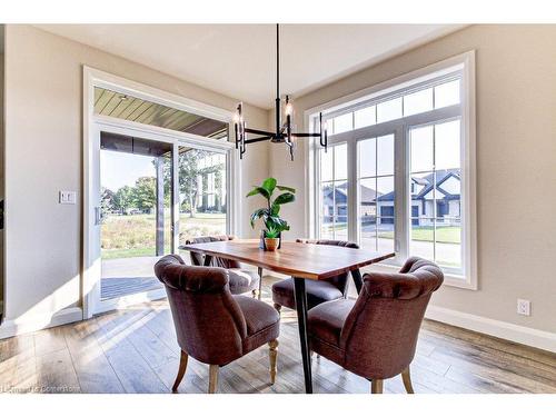 53 Duchess Drive, Delhi, ON - Indoor Photo Showing Dining Room