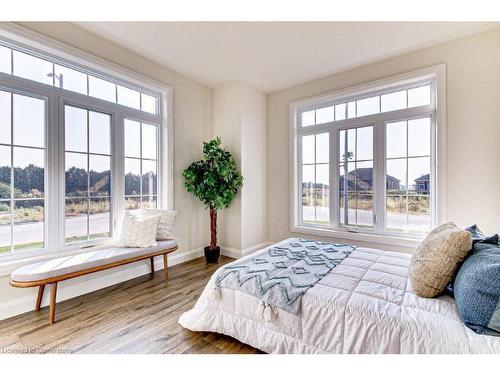 53 Duchess Drive, Delhi, ON - Indoor Photo Showing Bedroom