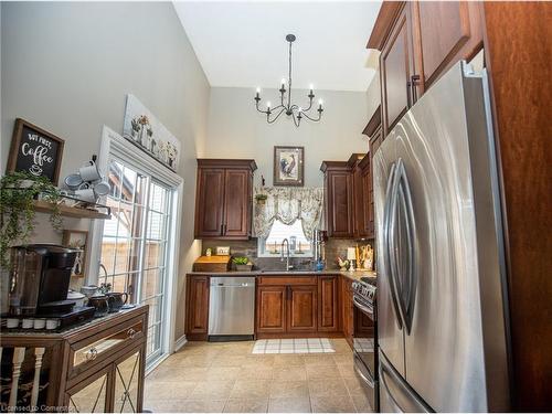 51 Leslie Avenue, Port Dover, ON - Indoor Photo Showing Kitchen