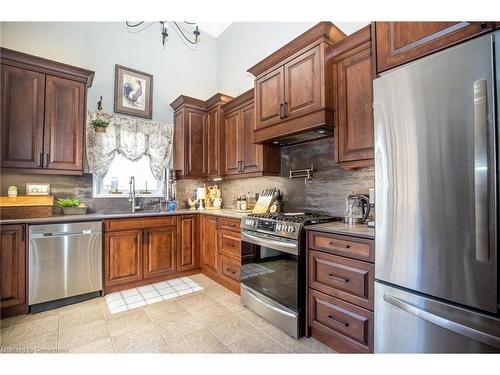 51 Leslie Avenue, Port Dover, ON - Indoor Photo Showing Kitchen