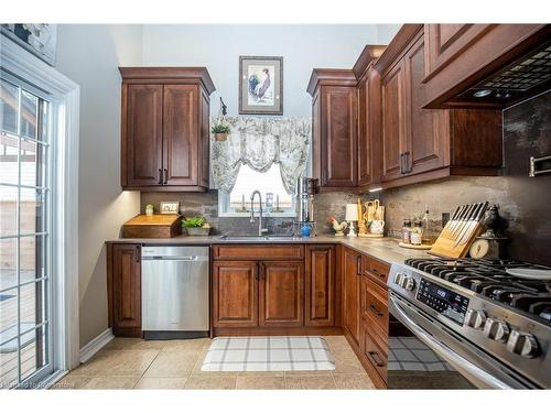 51 Leslie Avenue, Port Dover, ON - Indoor Photo Showing Kitchen