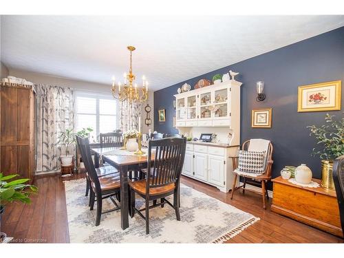 51 Leslie Avenue, Port Dover, ON - Indoor Photo Showing Dining Room