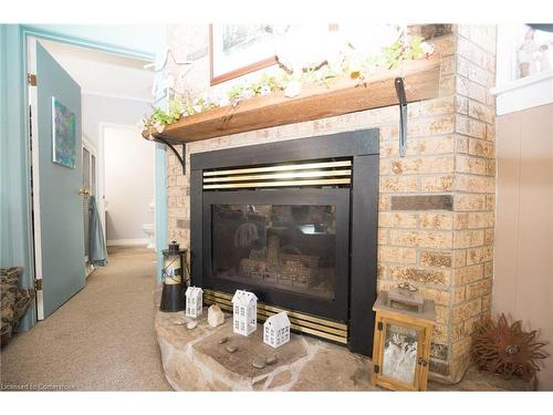 102 Brook Street, Simcoe, ON - Indoor Photo Showing Living Room With Fireplace