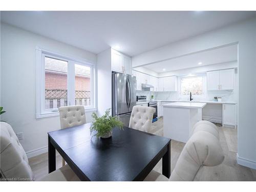 42 Falls Crescent, Simcoe, ON - Indoor Photo Showing Dining Room