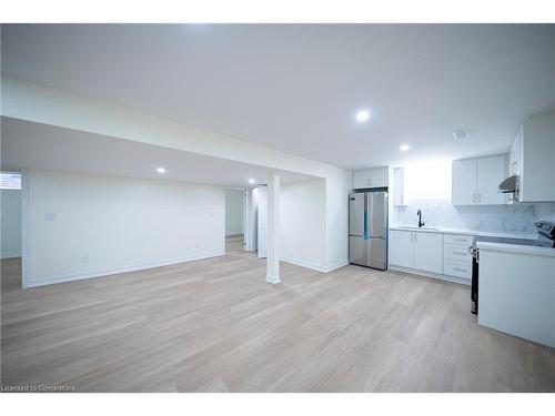 42 Falls Crescent, Simcoe, ON - Indoor Photo Showing Kitchen