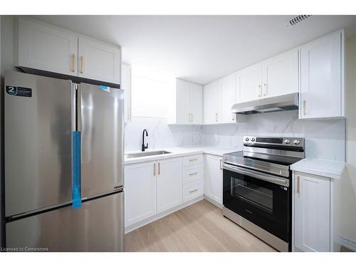 42 Falls Crescent, Simcoe, ON - Indoor Photo Showing Kitchen