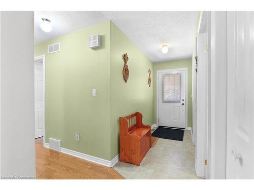 34 Bobolink Drive, Tillsonburg, ON - Indoor Photo Showing Other Room