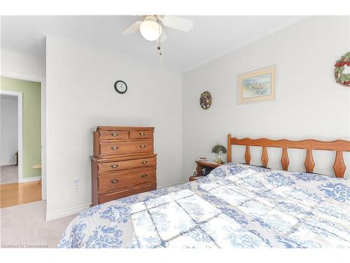 34 Bobolink Drive, Tillsonburg, ON - Indoor Photo Showing Bedroom