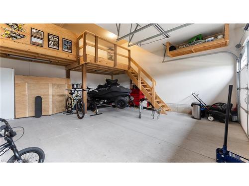 59 Driftwood Drive, Simcoe, ON - Indoor Photo Showing Garage