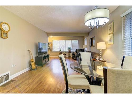 124 Victoria Street, Simcoe, ON - Indoor Photo Showing Dining Room