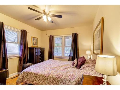 124 Victoria Street, Simcoe, ON - Indoor Photo Showing Bedroom