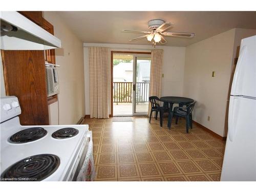 339 Norfolk Street S, Simcoe, ON - Indoor Photo Showing Kitchen