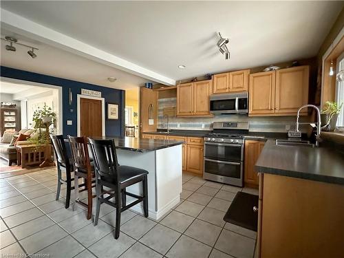 69 Prospect Street, Port Dover, ON - Indoor Photo Showing Kitchen