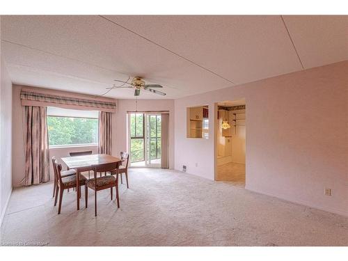 604-11 Mill Pond Court, Simcoe, ON - Indoor Photo Showing Dining Room