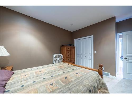 32 Blossom Avenue, Simcoe, ON - Indoor Photo Showing Bedroom