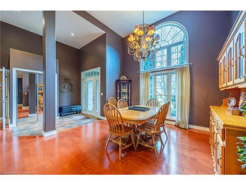 32 Blossom Avenue, Simcoe, ON - Indoor Photo Showing Dining Room