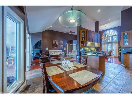 32 Blossom Avenue, Simcoe, ON - Indoor Photo Showing Dining Room