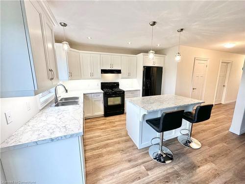 133 Brown Street, Port Dover, ON - Indoor Photo Showing Kitchen With Double Sink With Upgraded Kitchen