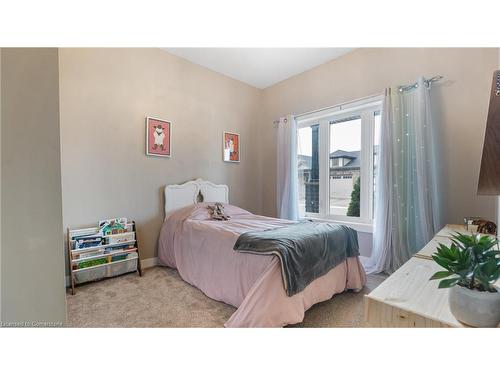 10 Meadowhawk Lane, Simcoe, ON - Indoor Photo Showing Bedroom