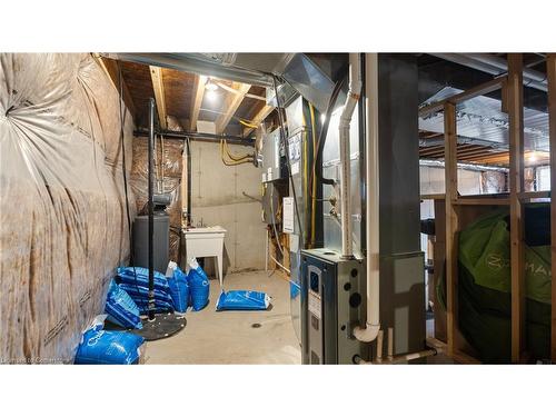 10 Meadowhawk Lane, Simcoe, ON - Indoor Photo Showing Basement