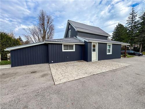 174 Wellington Street, Waterford, ON - Outdoor