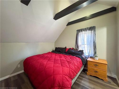 174 Wellington Street, Waterford, ON - Indoor Photo Showing Bedroom