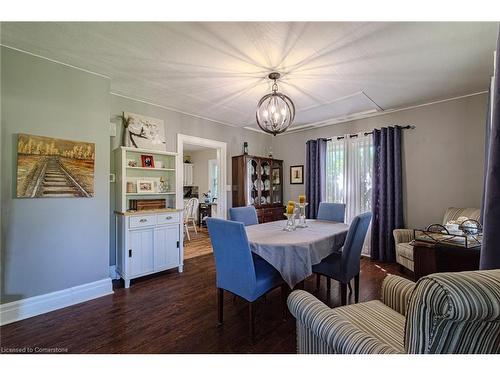 631 Hillcrest Road, Simcoe, ON - Indoor Photo Showing Dining Room