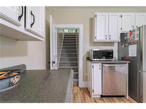 631 Hillcrest Road, Simcoe, ON - Indoor Photo Showing Kitchen