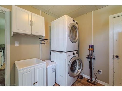 631 Hillcrest Road, Simcoe, ON - Indoor Photo Showing Laundry Room