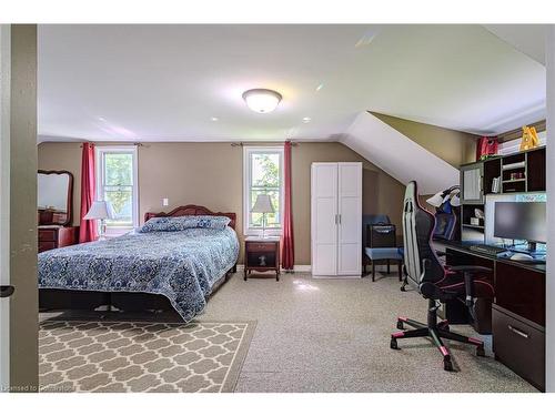 631 Hillcrest Road, Simcoe, ON - Indoor Photo Showing Bedroom