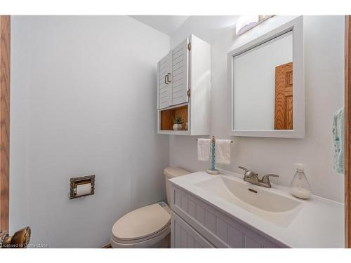 21 Mcdowell Road W, Langton, ON - Indoor Photo Showing Bathroom