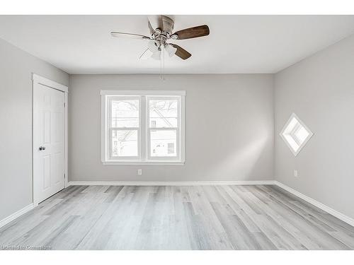 33 Rose Avenue, Brantford, ON - Indoor Photo Showing Other Room