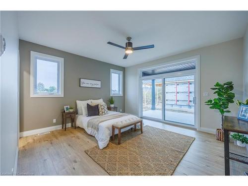 94 Duchess Drive, Delhi, ON - Indoor Photo Showing Bedroom