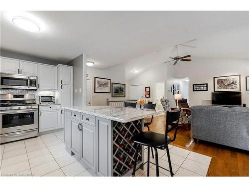 11 Sea Breeze Drive, Port Dover, ON - Indoor Photo Showing Kitchen