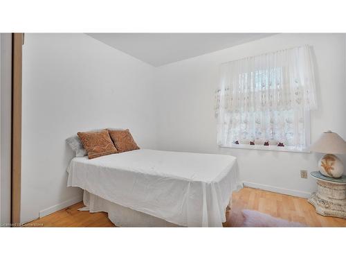 60 Woodhouse Street, Simcoe, ON - Indoor Photo Showing Bedroom