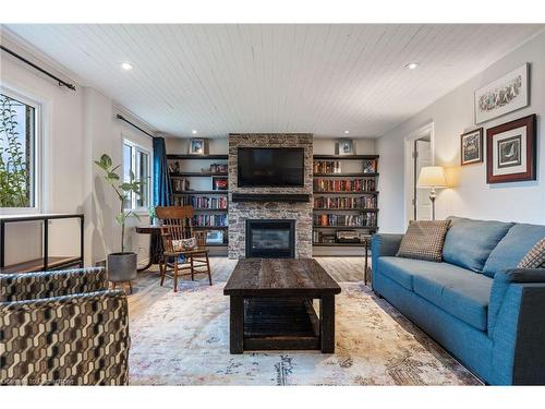 65 Front Street S, York, ON - Indoor Photo Showing Living Room With Fireplace