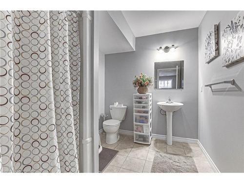 43 Redbud Crescent, Simcoe, ON - Indoor Photo Showing Bathroom