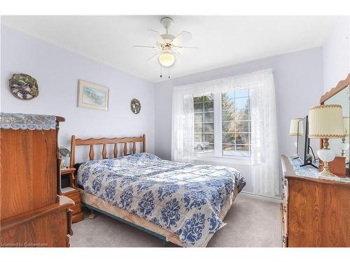 34 Bobolink Drive, Tillsonburg, ON - Indoor Photo Showing Bedroom