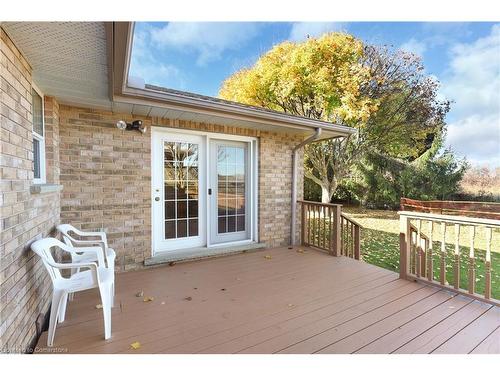 34 Bobolink Drive, Tillsonburg, ON - Outdoor With Deck Patio Veranda With Exterior