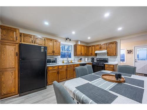 594 New Lakeshore Road, Port Dover, ON - Indoor Photo Showing Kitchen With Double Sink