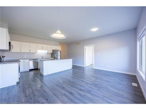 41 Waterthrush Lane, Simcoe, ON - Indoor Photo Showing Kitchen