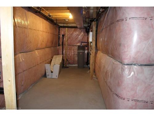 27-110 Fergus Avenue, Kitchener, ON - Indoor Photo Showing Basement