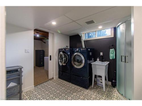 158 Harris Street, Delhi, ON - Indoor Photo Showing Laundry Room