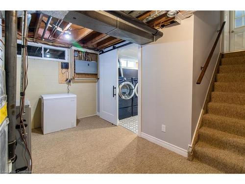 158 Harris Street, Delhi, ON - Indoor Photo Showing Laundry Room