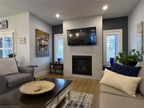 139 New Lakeshore Road, Port Dover, ON - Indoor Photo Showing Living Room With Fireplace