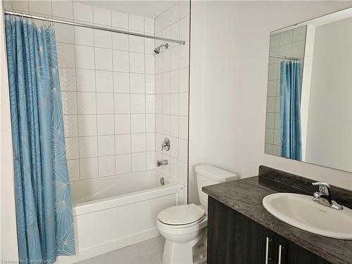 23 Tulip Crescent, Simcoe, ON - Indoor Photo Showing Bathroom