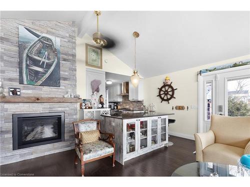 2023 Maple Boulevard, Port Dover, ON - Indoor Photo Showing Living Room With Fireplace