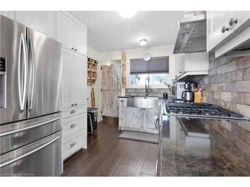 2023 Maple Boulevard, Port Dover, ON - Indoor Photo Showing Kitchen