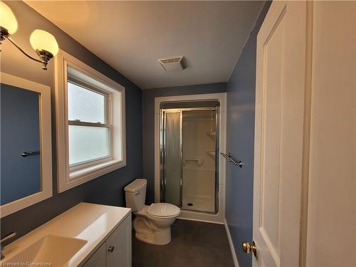 171 Talbot Street N, Simcoe, ON - Indoor Photo Showing Bathroom