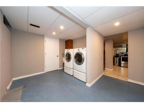 15 Birchlawn Avenue, Cambridge, ON - Indoor Photo Showing Laundry Room